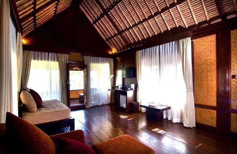 อมาตรา อะกุง รากา - ผ่านการรับรอง Chse Villa อูบุด ภายนอก รูปภาพ